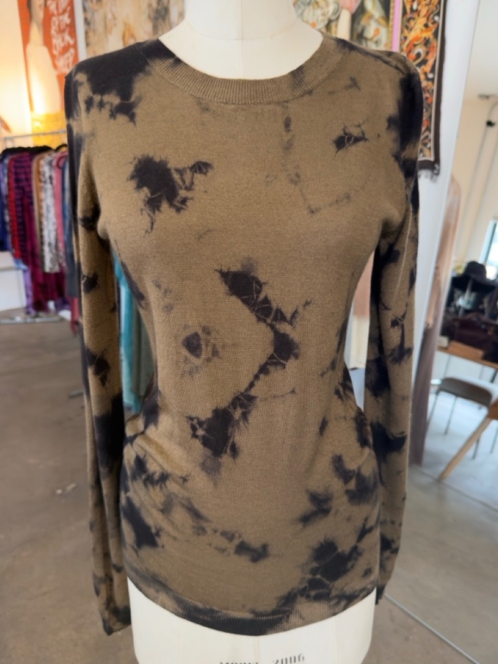 Parker Blue Cashmere Long Sleeve Sweater in Olive & Black